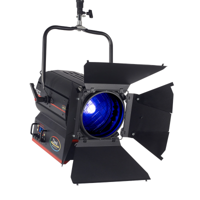 FRESNEL LED STUDIO PRO  250W RGBWW 2500K°-10000K°