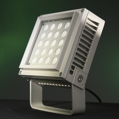 PROYECTOR LED DE USO EXTERIOR 20W