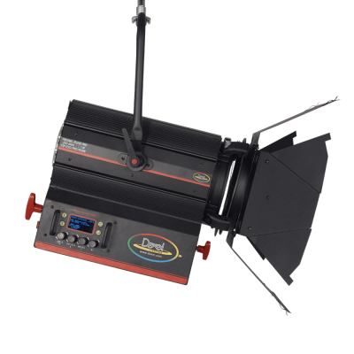 STUDIO FRESNEL 400W PRO RGBWW    2500K°-10000K°